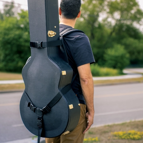  image 2 RVB-BH100 Hardshell Guitar Case Backpack Harness